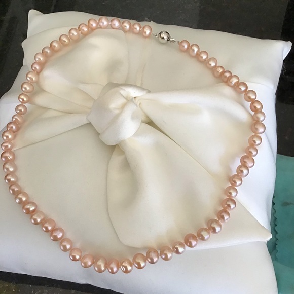 8mm NATURAL peach Pink HAND KNOTTED Pearl Strand. - Picture 2 of 8